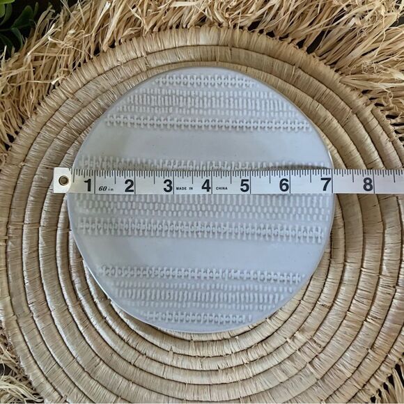 HEARTH & HAND With Magnolia 4pc Textured Appetizer Stoneware Plates Sour Cream - Picture 13 of 14